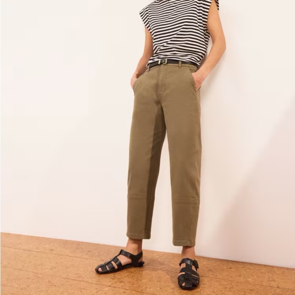 The Utility Barrel Pant in Moss